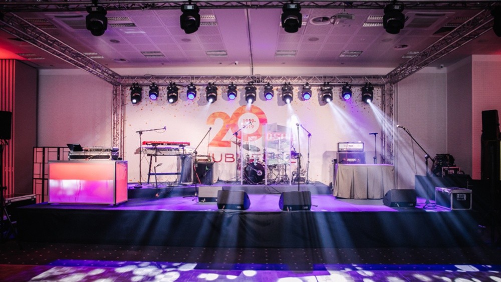 Scena i nagłośnienie